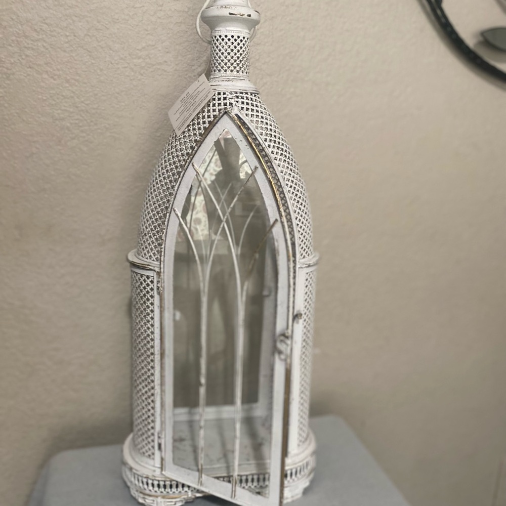 White Gothic Lantern